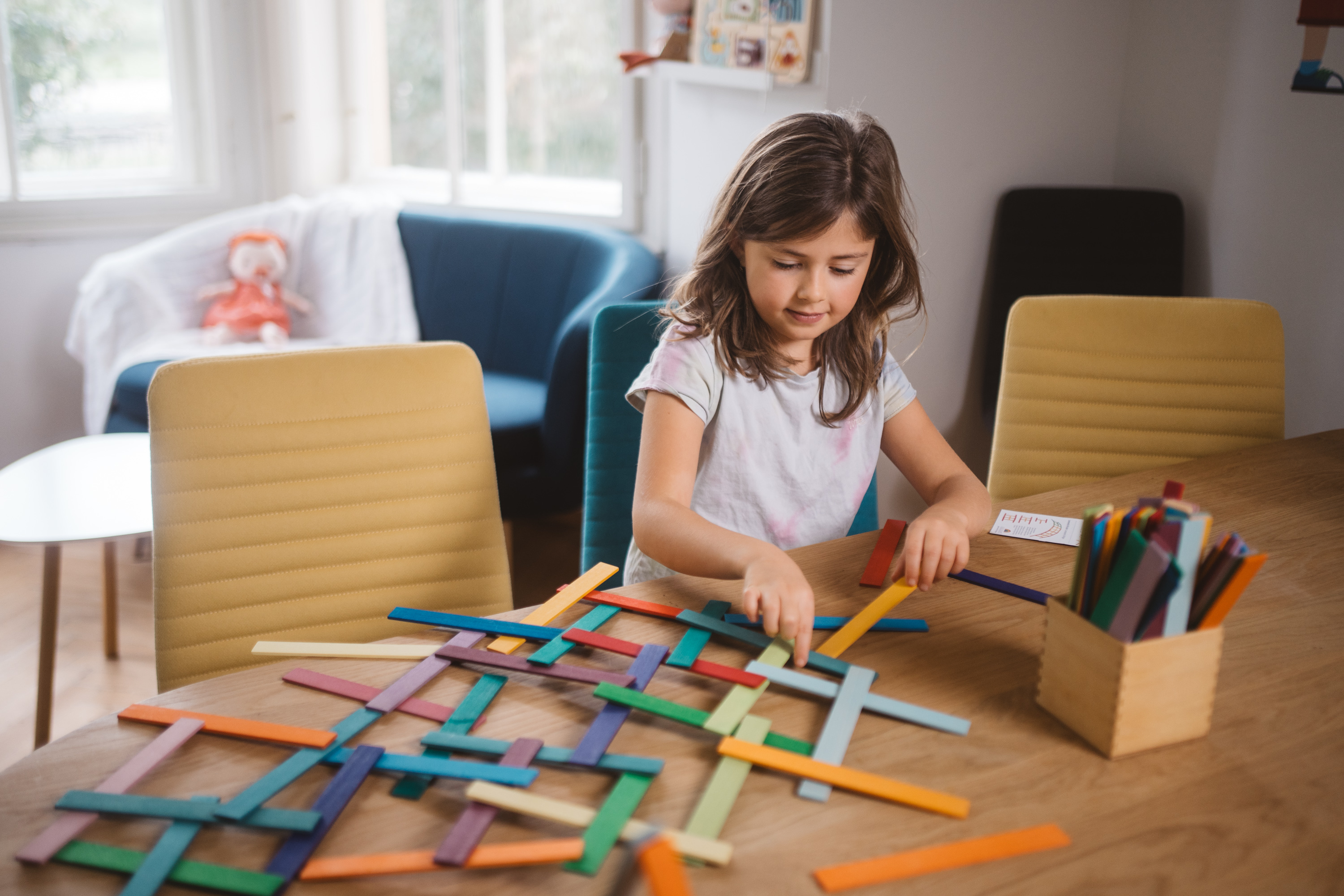 Montessori per età 6-9 anni: Con coraggio verso la società